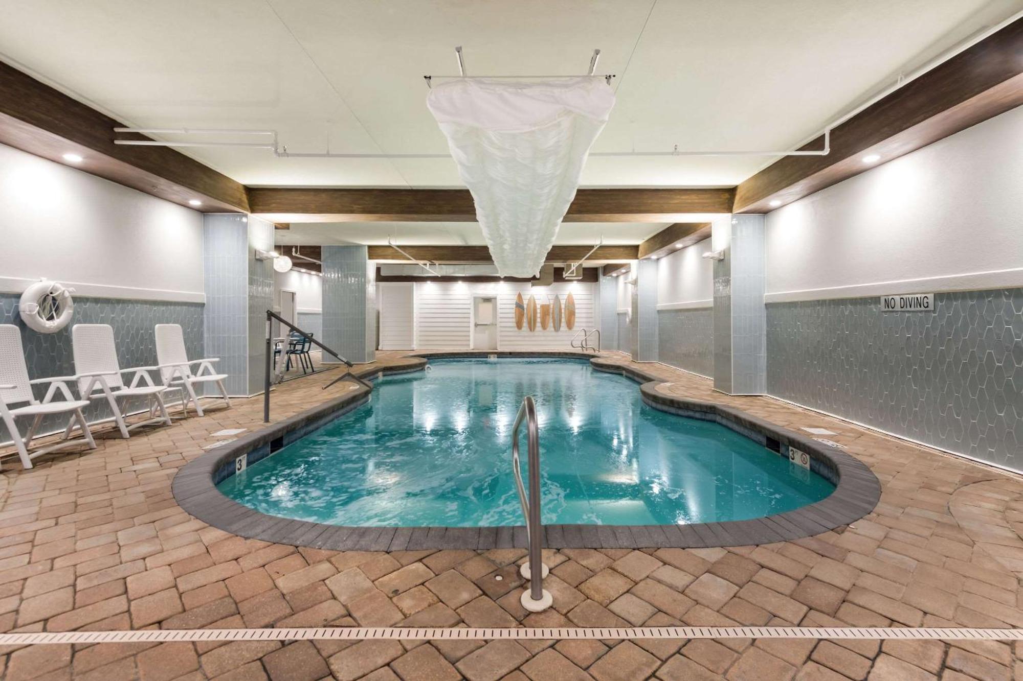 Country Inn & Suites By Radisson, Virginia Beach Oceanfront , Va Bagian luar foto